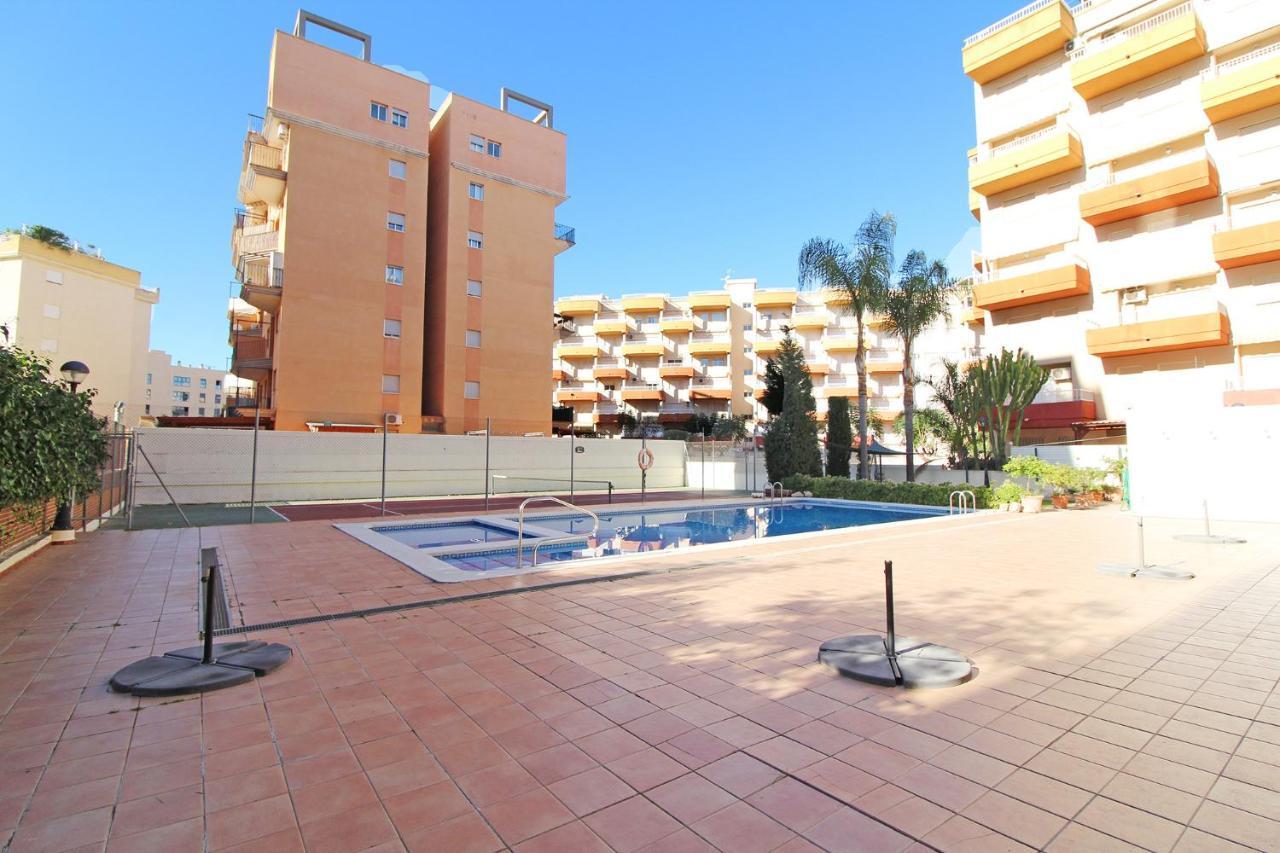 Global Properties, Apartamento En La Playa De Канет-де-Беренгер Экстерьер фото