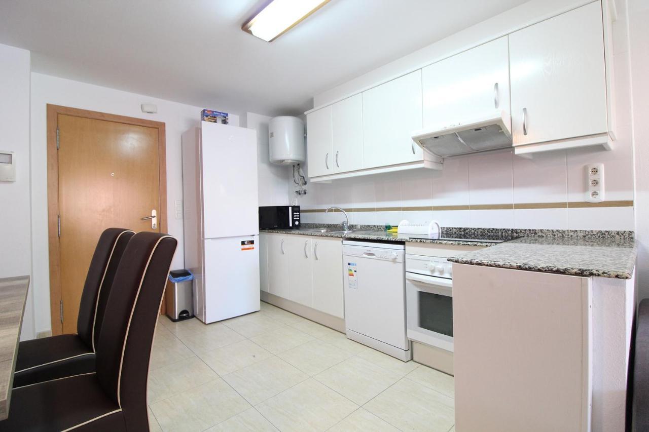 Global Properties, Apartamento En La Playa De Канет-де-Беренгер Экстерьер фото