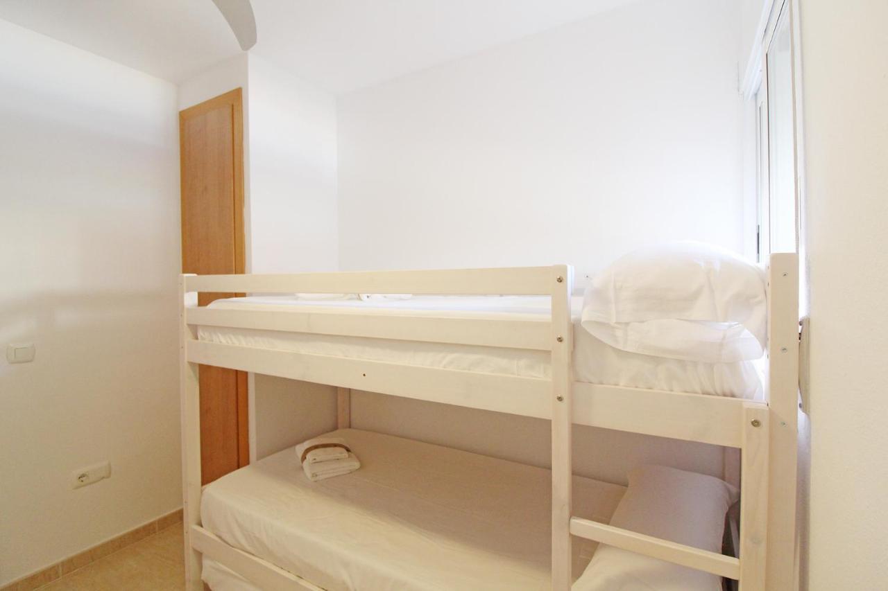 Global Properties, Apartamento En La Playa De Канет-де-Беренгер Экстерьер фото